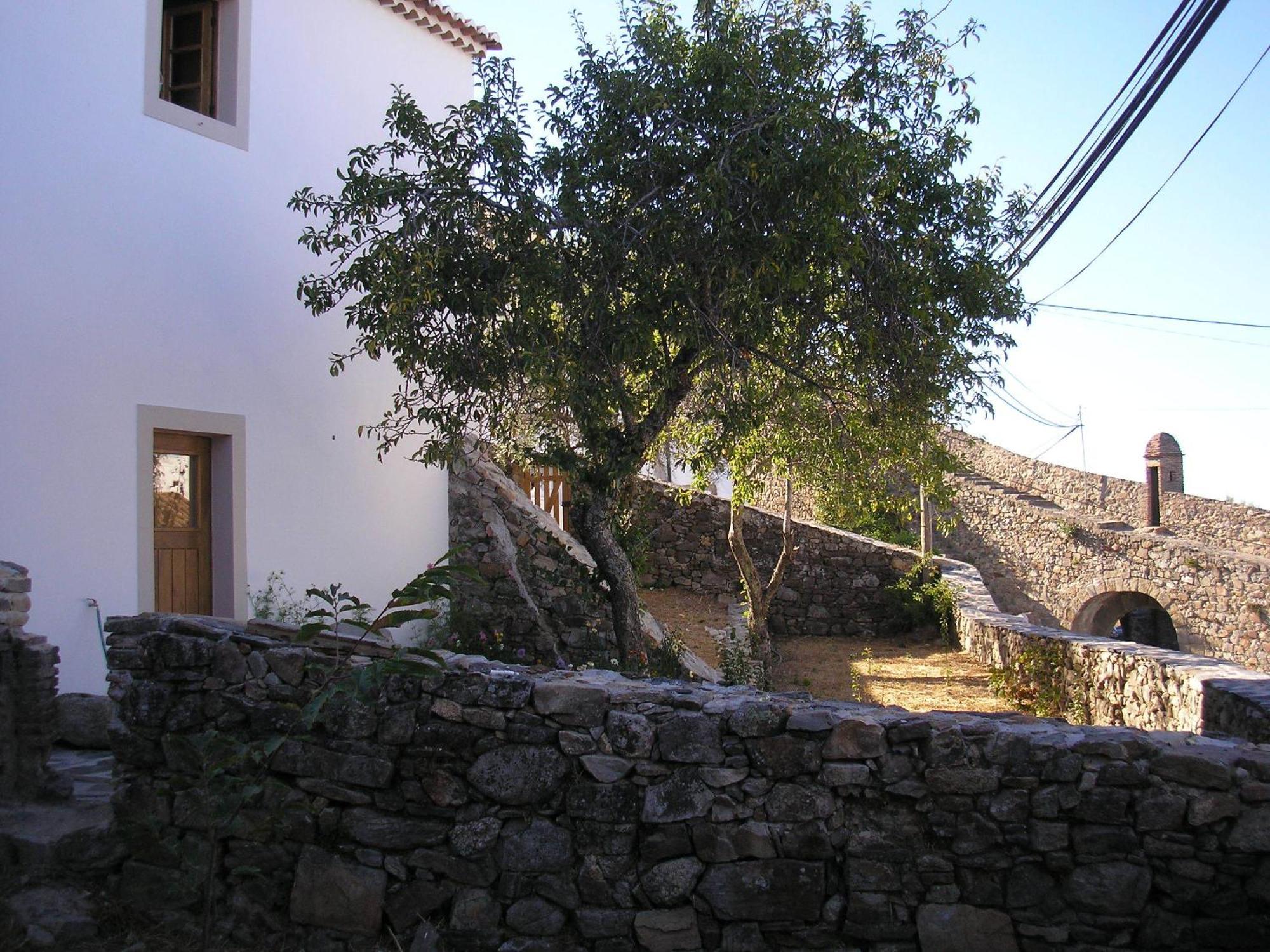 Casa Da Silveirinha Guest House Marvao  Exterior photo